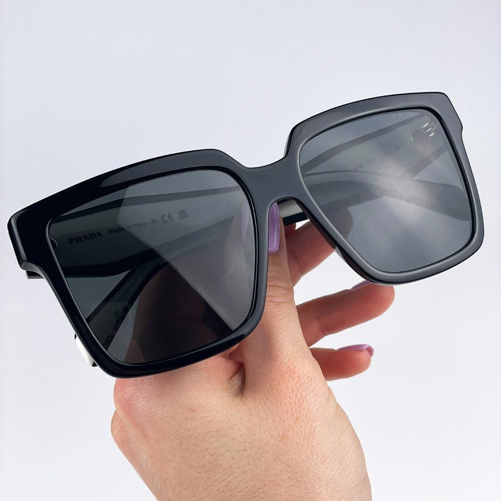 Prada PR24ZS 1AB5S0 Sunglasses Black Dark Grey Square Oversized Women - Picture 5 of 15